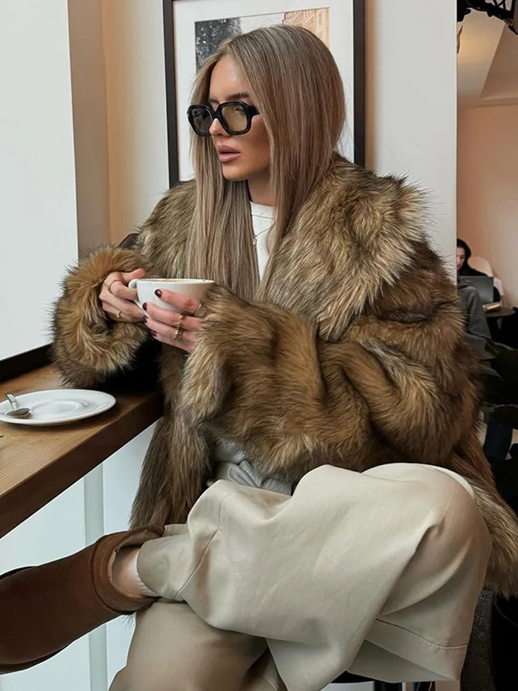 Brielle Oversized Imitatiebont Jas