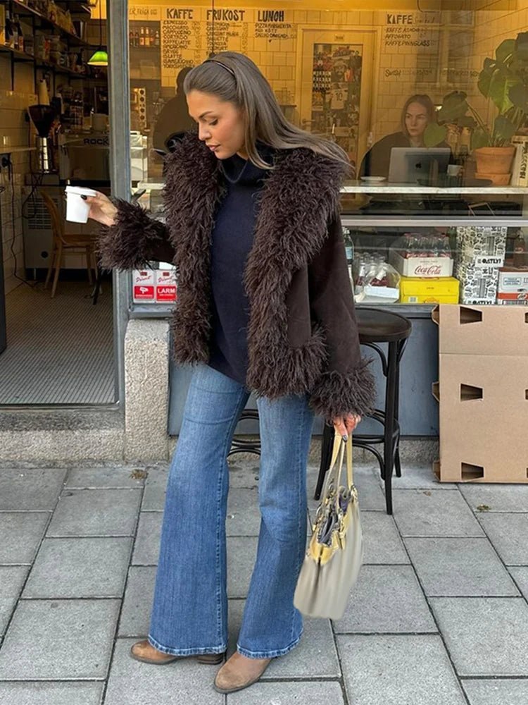 Kelly Pluche Imitatiebont Jas