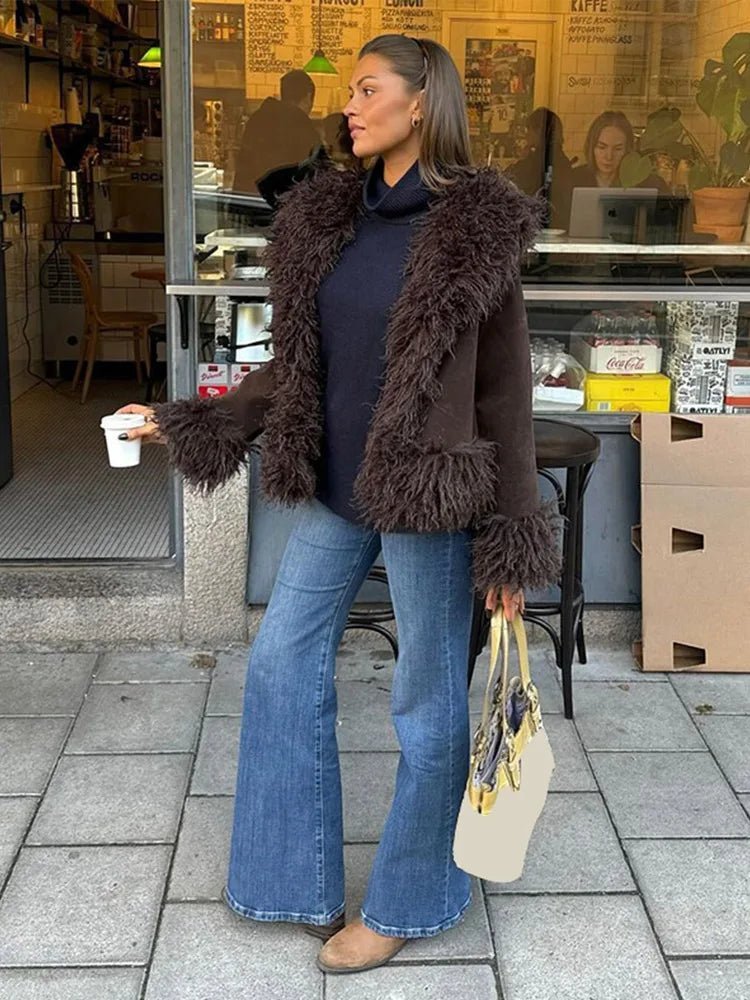 Kelly Pluche Imitatiebont Jas