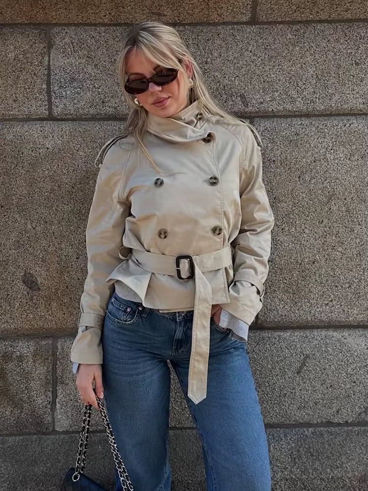 Lyss Cropped Trenchcoat
